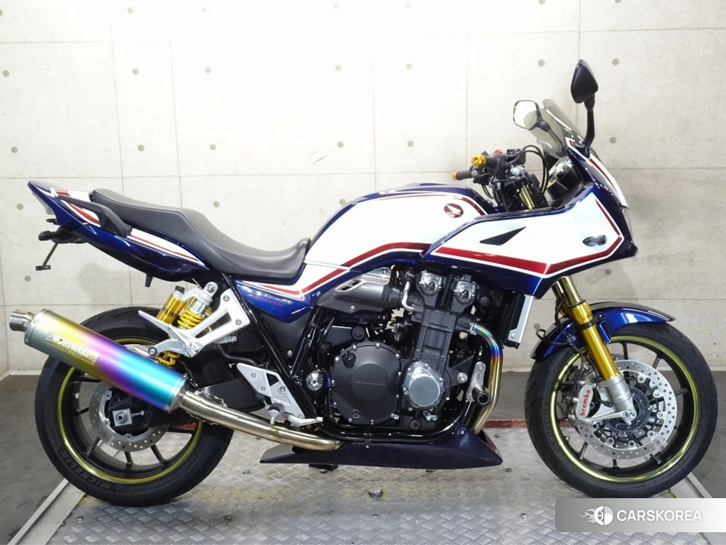 Проданный Honda CB1300SF BOLDOR 2019 из Японии