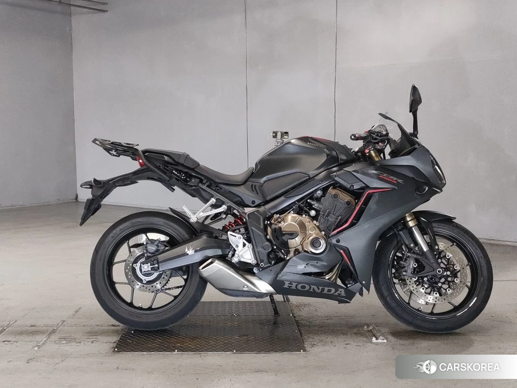 Проданный Honda CBR650R 2019 из Японии, фото 2