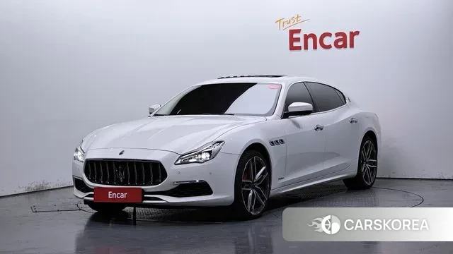Maserati Quattroporte 2021 Белый из Кореи