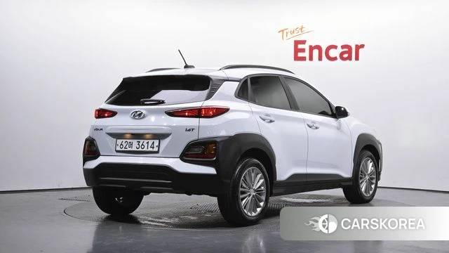 Hyundai Kona 2018 Белый из Кореи