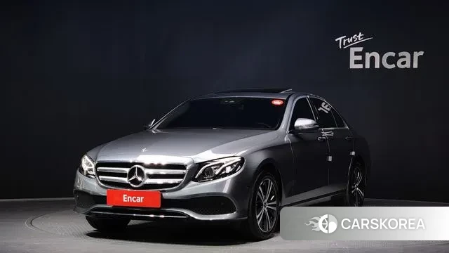 Mercedes-Benz E-Class W213 2020 Серый из Кореи