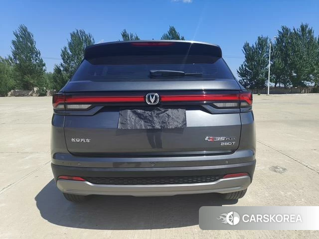 Chang'an CS35 PLUS 2023 Темно-серый из Китая