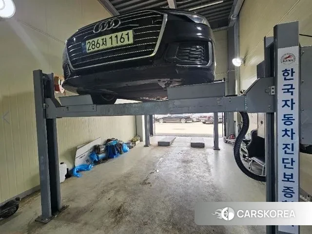 Audi A6 (C8) 2021 Черный из Кореи