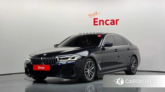 BMW 5 Series (G30) 2023 Черный из Кореи