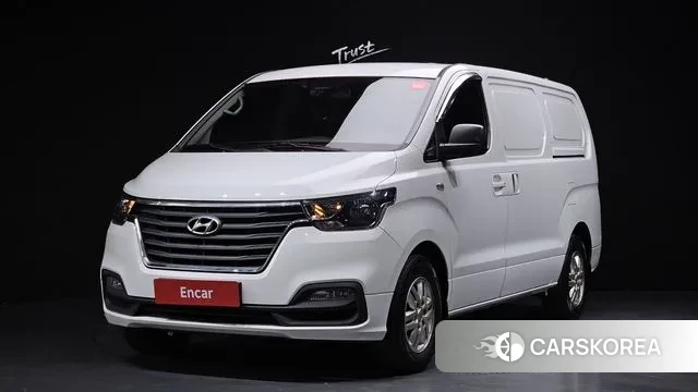 Hyundai The New Grand Starex 2018 Белый из Кореи