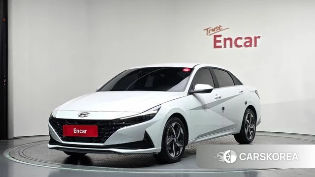 Hyundai Avante (CN7) 2023 Белый из Кореи