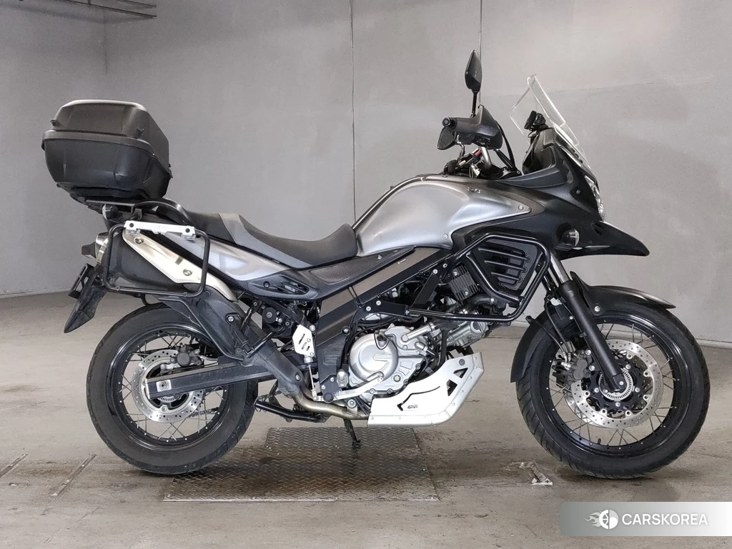 Проданный Suzuki V-STROM 650 XT 2015 из Японии