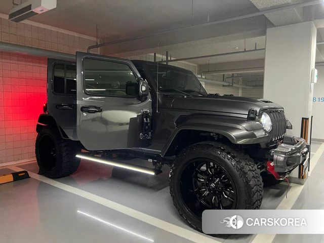Jeep Wrangler (JL) 2019 Серый из Кореи