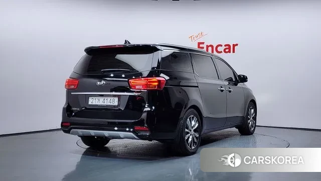 Kia The New Carnival 2018 Черный из Кореи