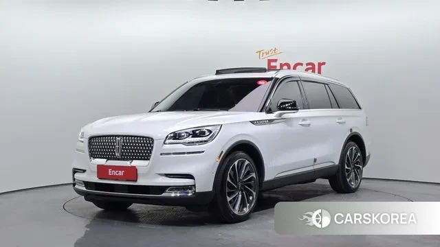 Lincoln Aviator 2nd generation 2020 Белый из Кореи