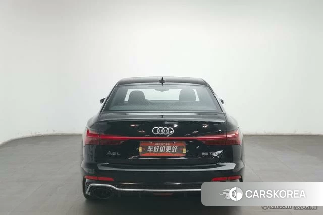 Audi A6L 2020 Черный из Китая