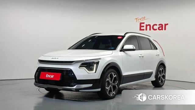 Kia Di Ol Nu Niro 2022 Белый из Кореи