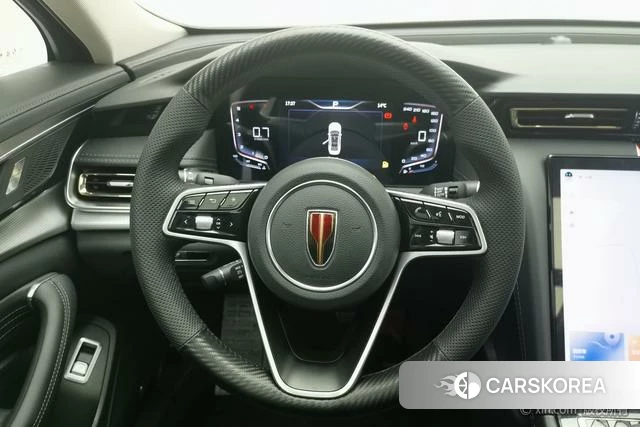 Red flag H5 2023 Темно-серый из Китая