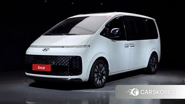 Hyundai Staria 2024 Белый из Кореи
