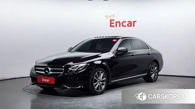 Mercedes-Benz E-Class W213 2019 Черный из Кореи