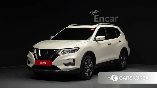 Nissan X Trail 2018 Белый из Кореи