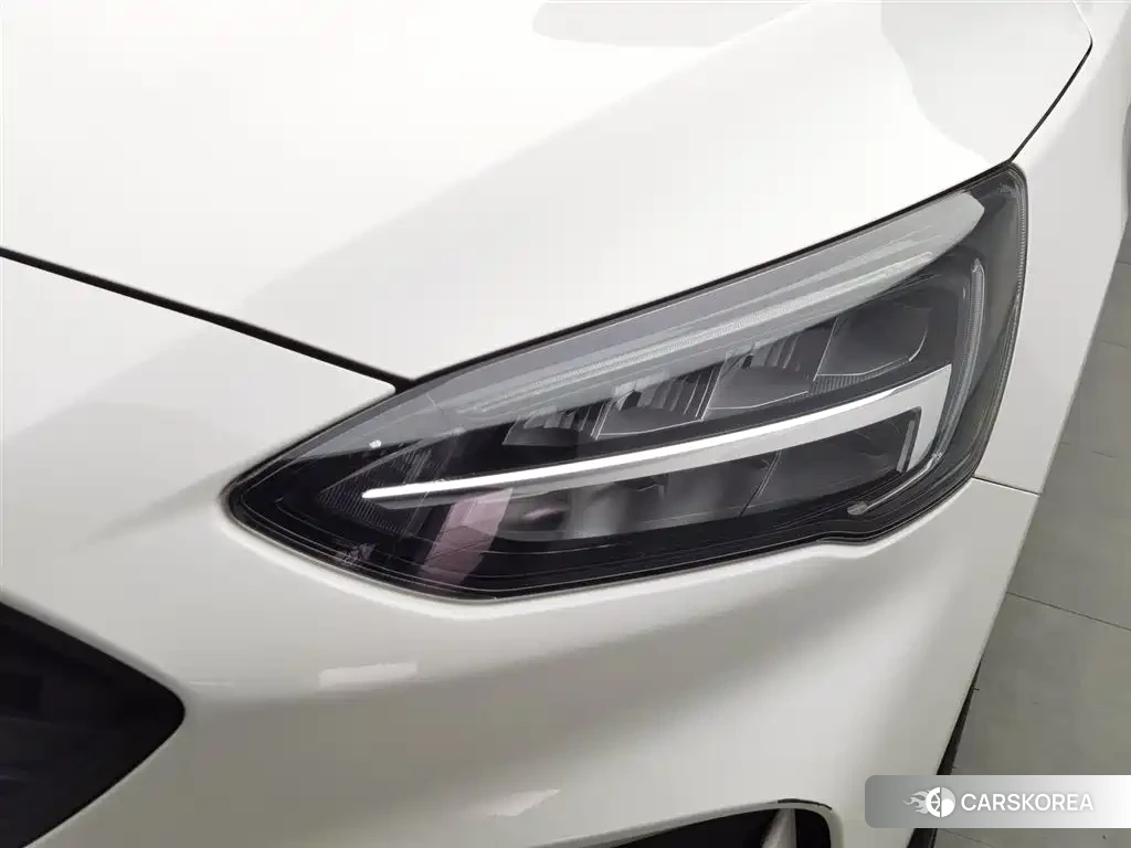 Ford Fox 2022 Белый из Китая