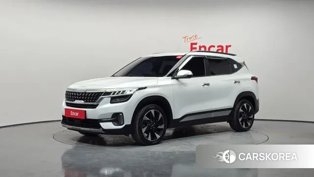 Kia Seltos 2022 Белый из Кореи