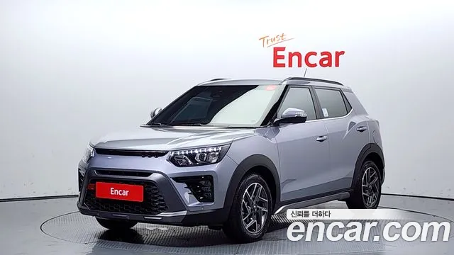 Ssangyong The New Tivoli 2023 Серебристо-серый из Кореи