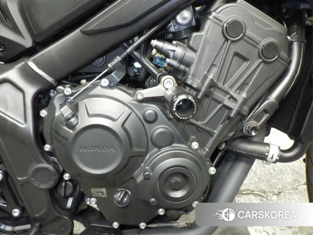 Engine photo