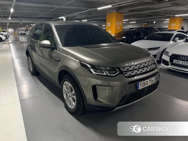 Land Rover Discovery Sports 2nd Generation 2022 Песочный из Кореи