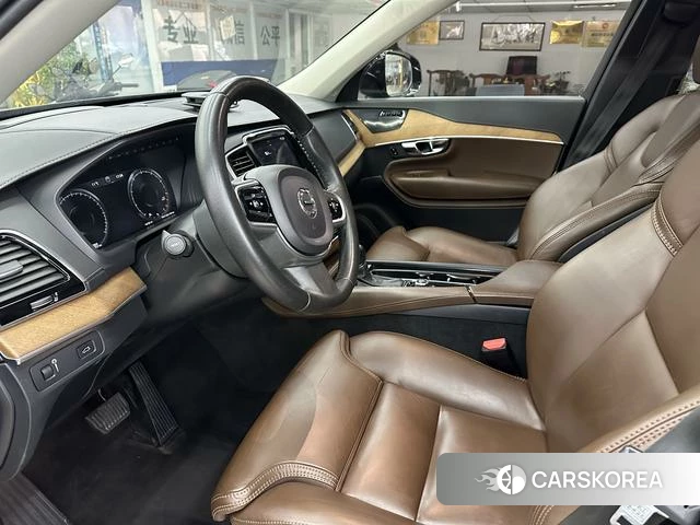Volvo XC90 2019 Черный из Китая