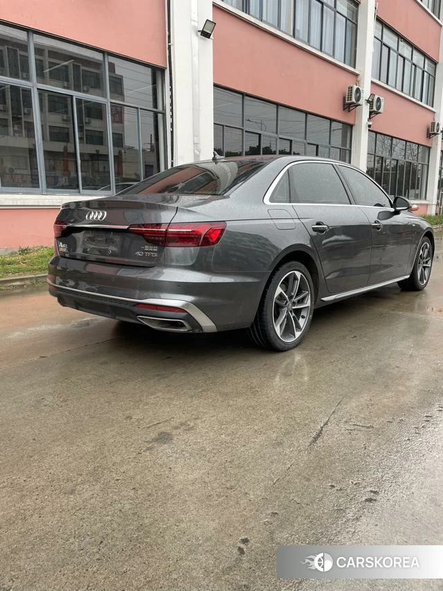 Audi A4L id 3921157 из Китая