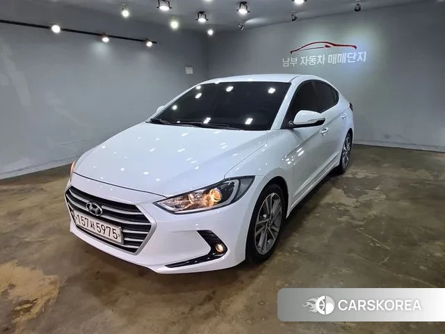 Hyundai Avante AD 2018 Белый из Кореи