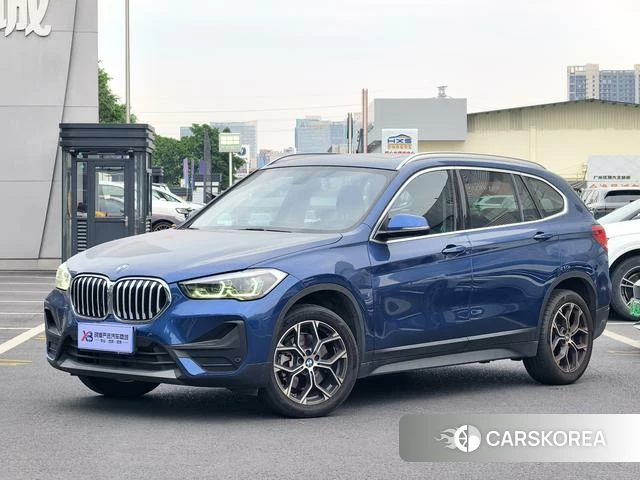 BMW X1 2021 Синий из Китая