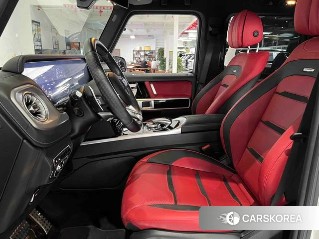 Mercedes-Benz G-class AMG 2023 Белый из Китая