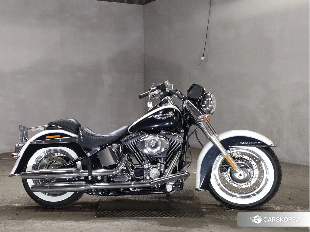 Проданный Harley-Davidson Softail Deluxe FLSTN1580 2012 из Японии