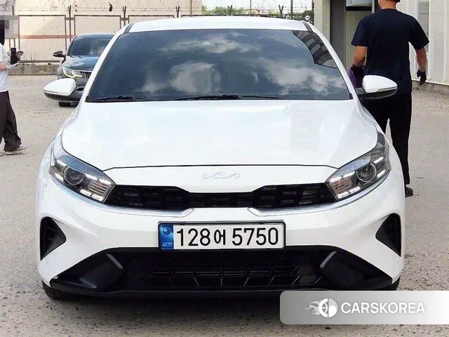 Kia The New K3 2nd generation 2023 Белый из Кореи