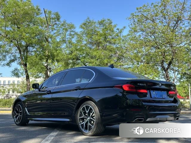 BMW 5 series 2021 Черный из Китая