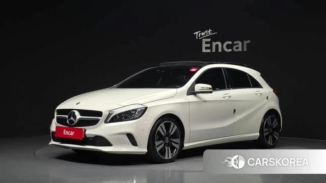 Mercedes-Benz A-Class W176 2018 Белый из Кореи