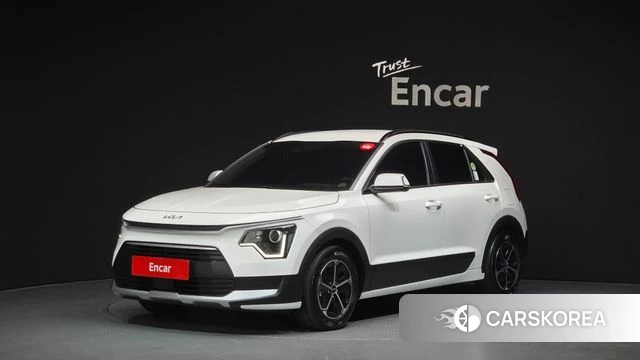 Kia Di Ol Nu Niro 2022 Белый из Кореи