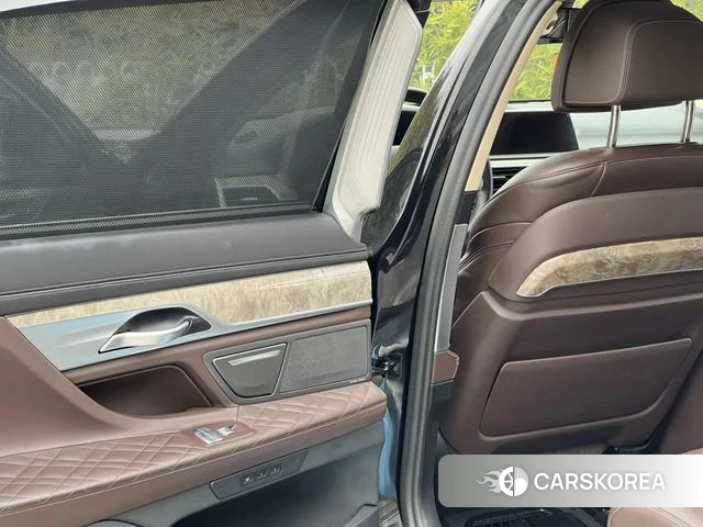 BMW 7 series 2021 Черный из Китая