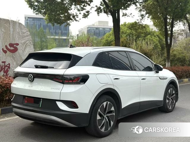 Volkswagen ID.4 CROZZ 2023 Белый из Китая