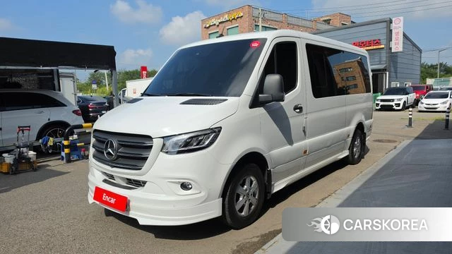 Mercedes-Benz Sprinter 2024 Белый из Кореи