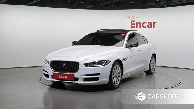 Jaguar XE 2018 Белый из Кореи
