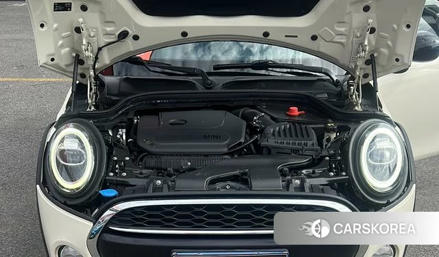 MINI MINI 2018 Белый из Китая