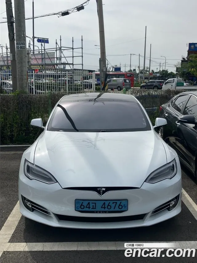 Tesla Model S 2020 Белый из Кореи