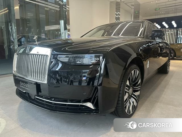 Rolls-Royce Gust 2024 Черный из Китая