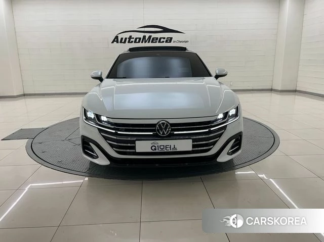 Volkswagen Arteon 2022 Белый из Кореи