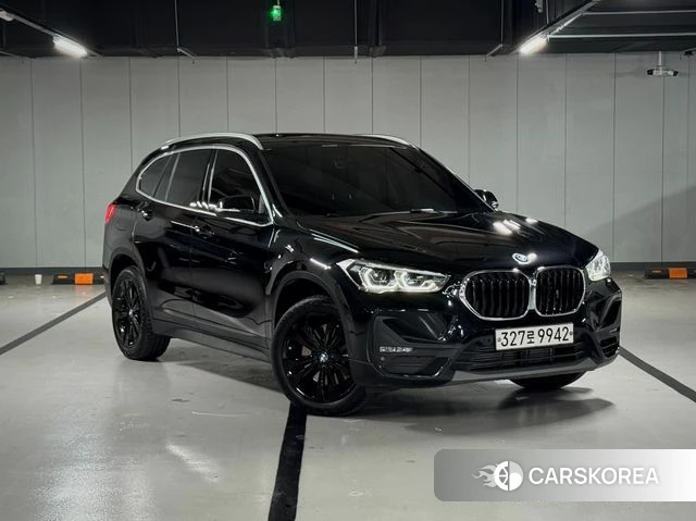 BMW X1 (F48) 2019 Черный из Кореи