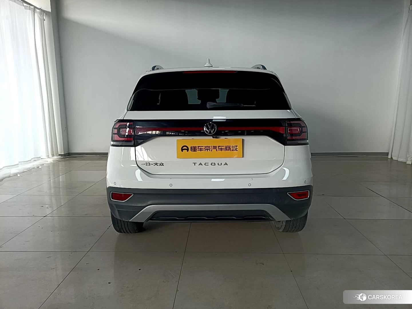 Volkswagen Exploring the shadow 2019 Белый из Китая