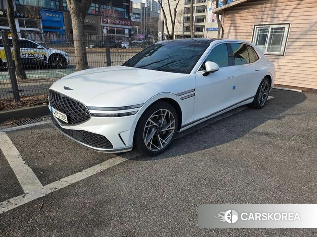 Genesis G90 (RS4) 2022 Белый из Кореи