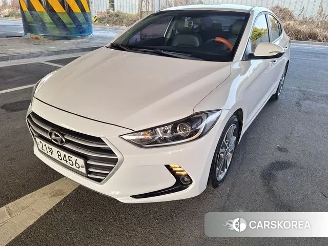 Hyundai Avante AD 2018 Белый из Кореи