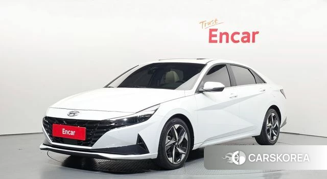 Hyundai Avante Hybrid (CN7) 2023 Белый из Кореи