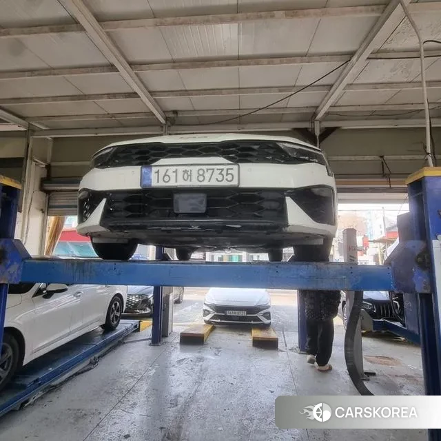 Kia The New K5 3rd generation 2024 Белый из Кореи