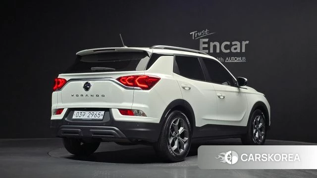 Ssangyong Beautiful Korando 2019 Белый из Кореи